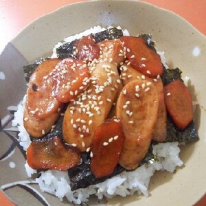 魚肉ソーセージと人参の丼